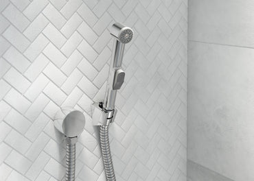 Angled hose connector, round