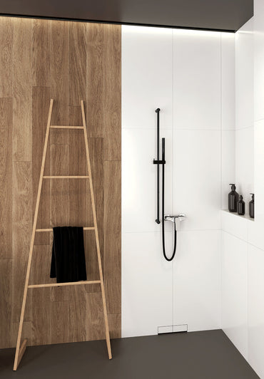 Shower mixer, wall-mounted