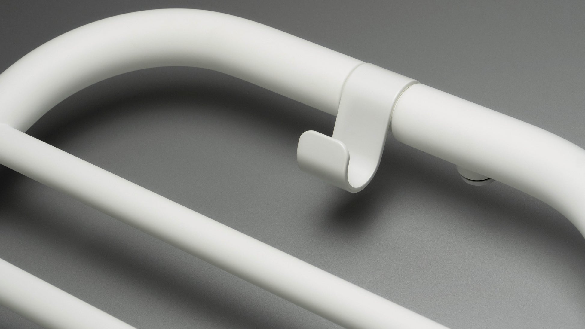 Bathroom heater - height 121 cm