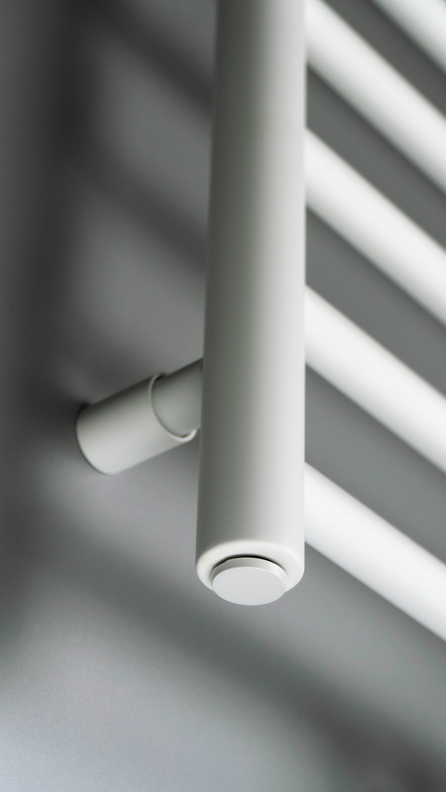 Bathroom heater - height 85 cm