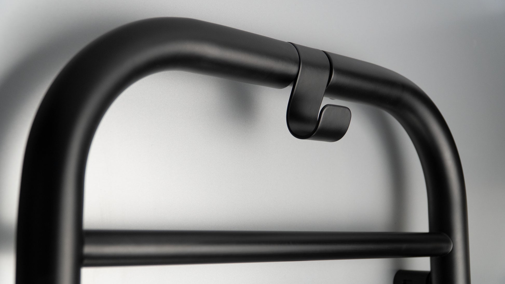 Bathroom heater - height 121 cm