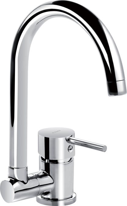 Kitchen tap, with foldable spout