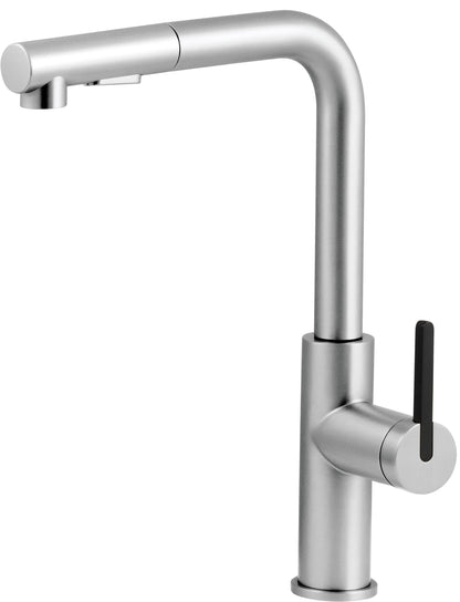 Kitchen tap, with pull-out spout