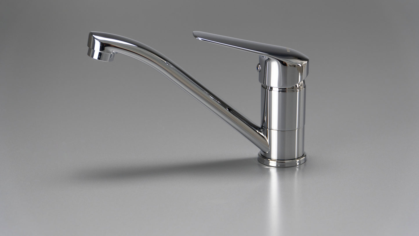 Washbasin tap, with swivel spout