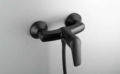 Shower mixer, wall-mounted
