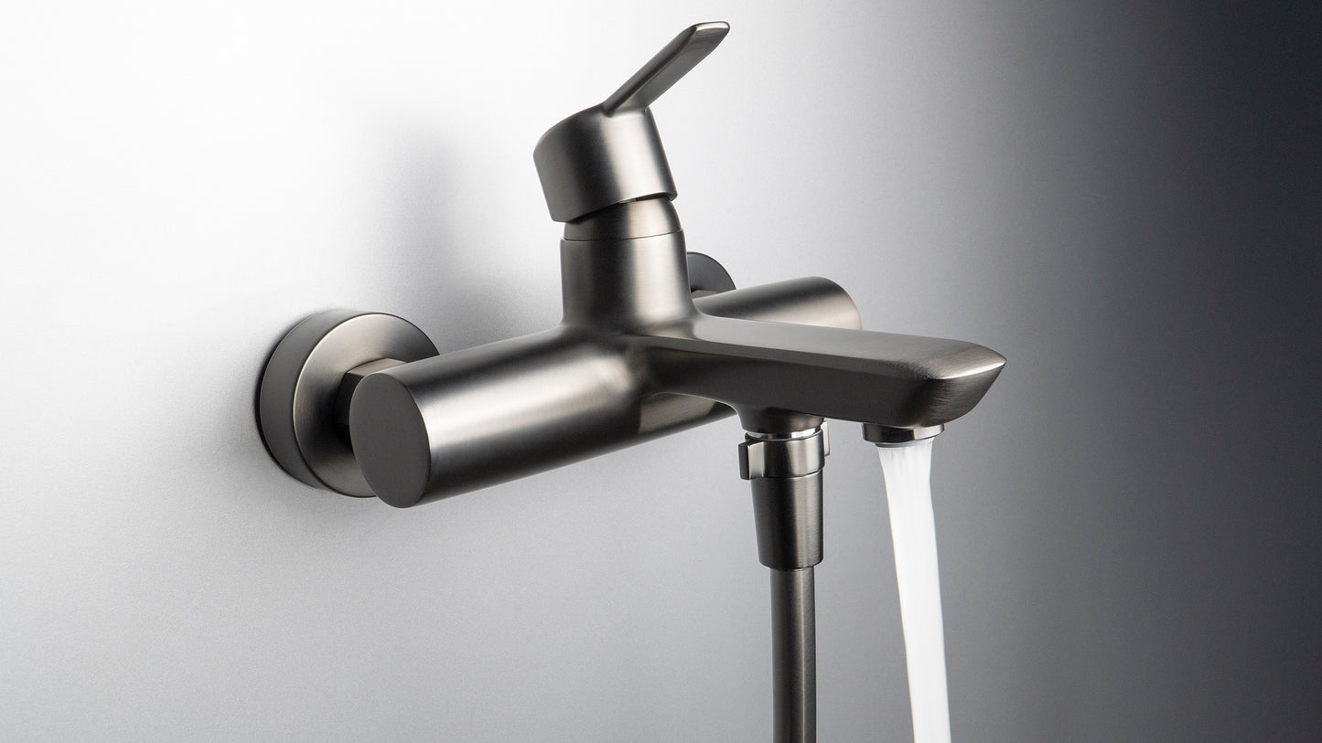 Bath mixer, wall-mounted