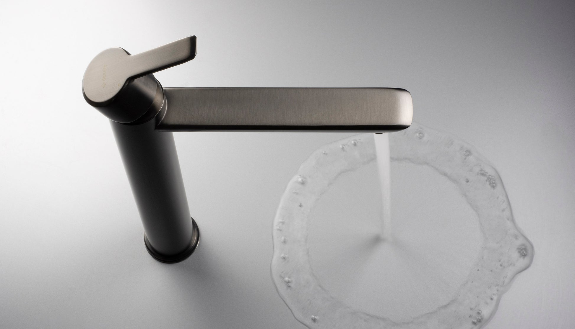 Washbasin tap, tall