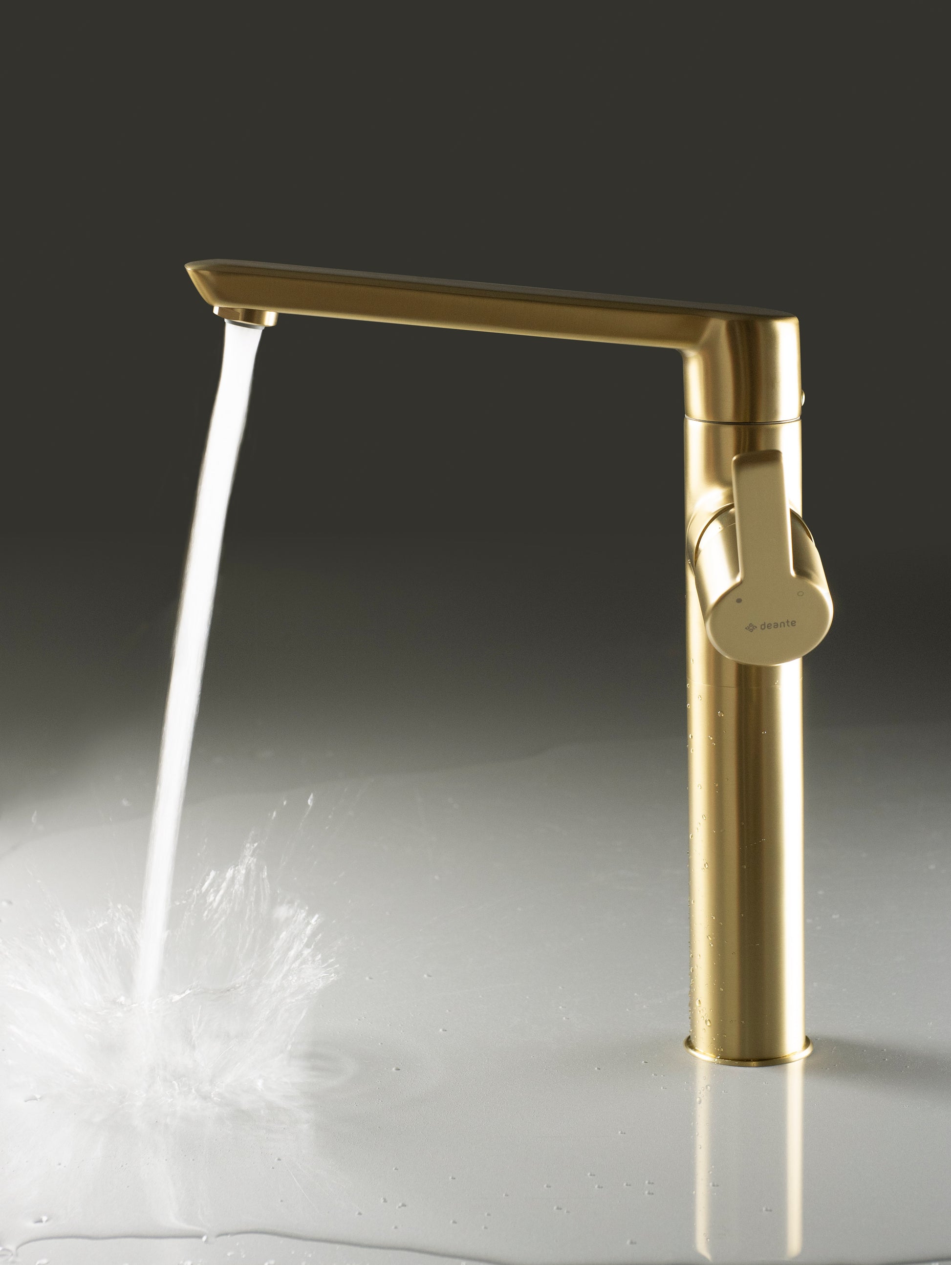 Washbasin tap, tall