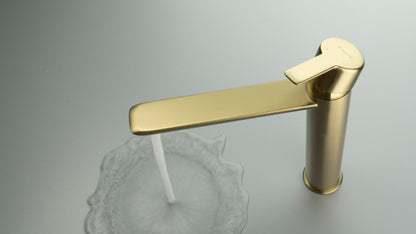 Washbasin tap, tall