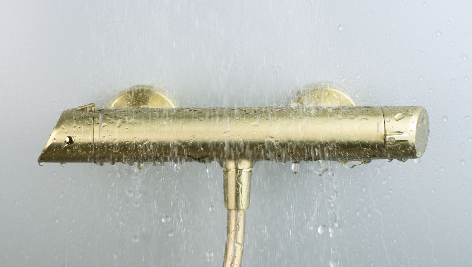 Shower mixer, wall-mounted