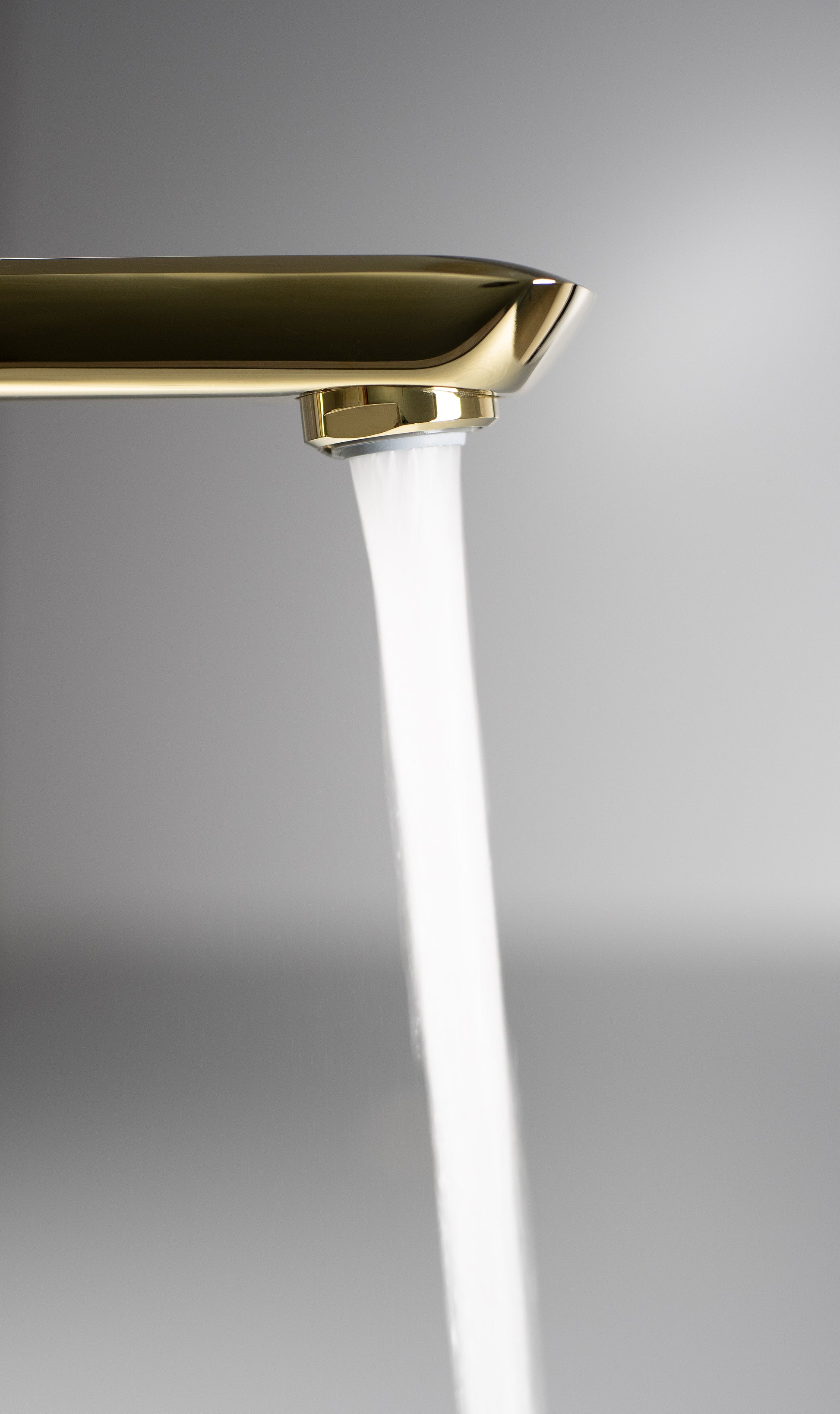Washbasin tap, tall