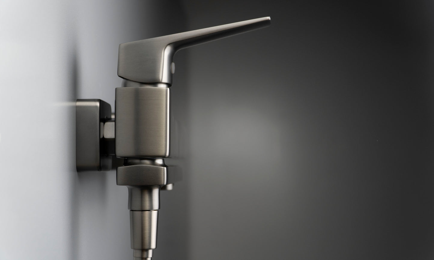 Bath mixer, wall-mounted - with foldable spout