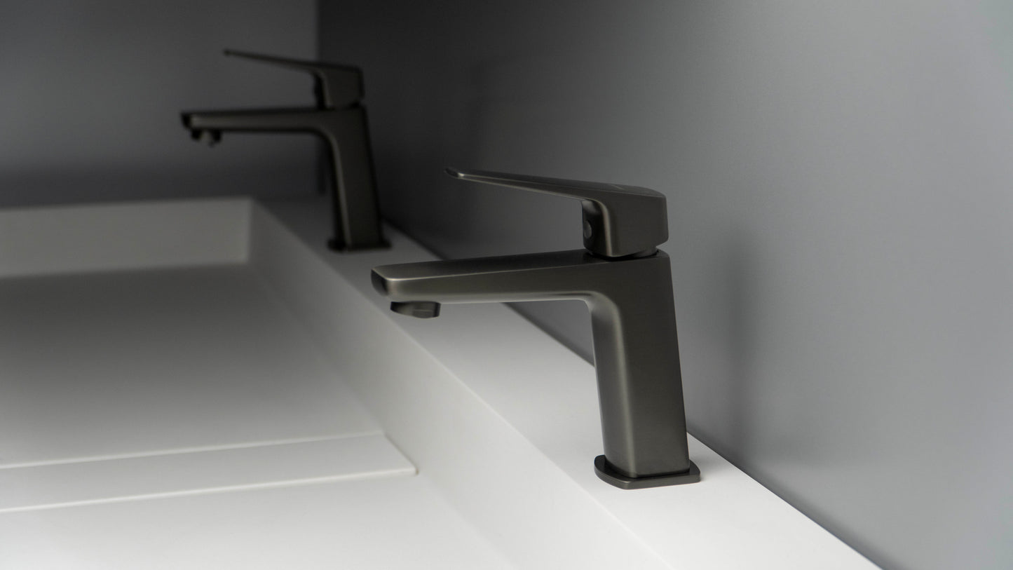 Washbasin tap
