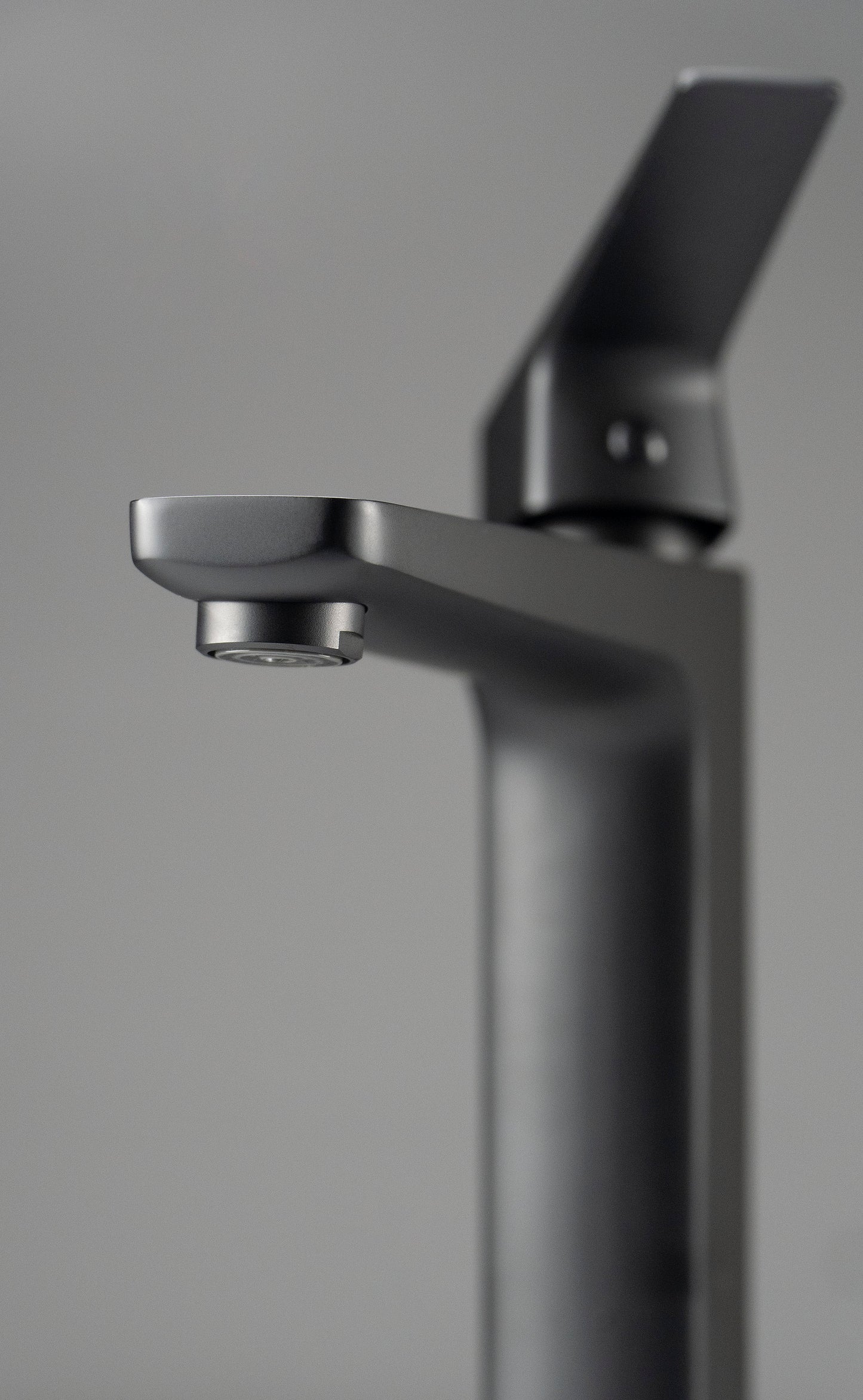 Washbasin tap, tall