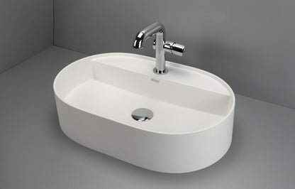 Washbasin tap, with rectangular spout