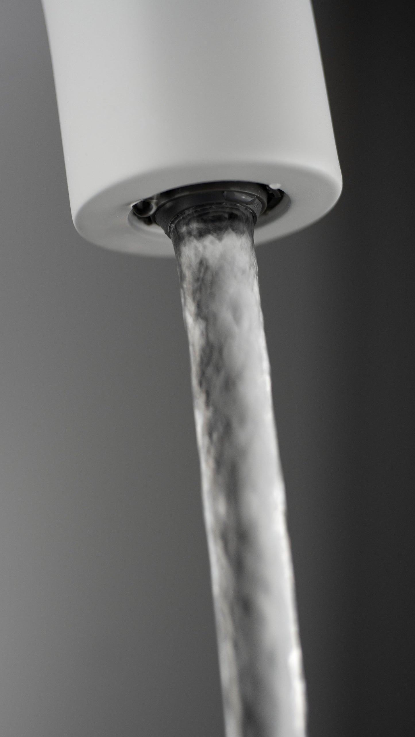 Bath mixer, freestanding, with shower set