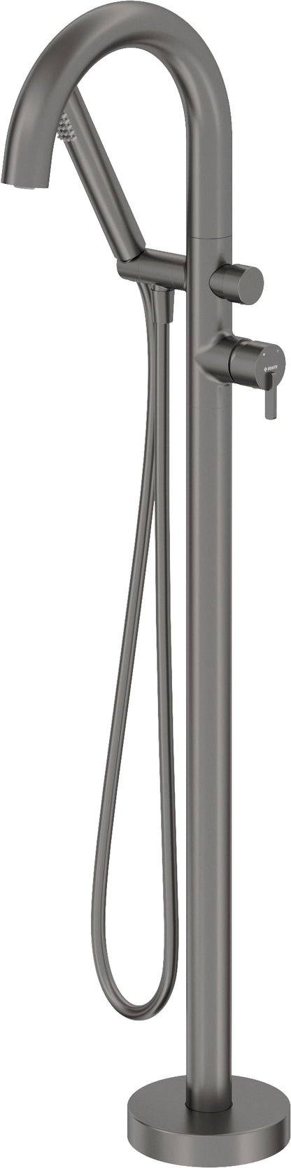 Bath mixer, freestanding, with shower set