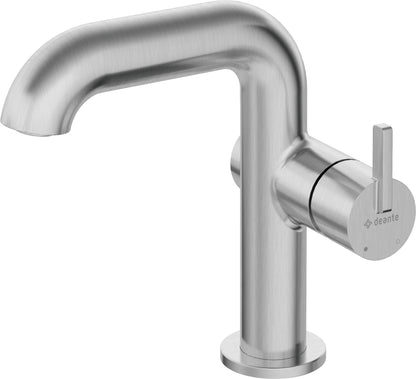 Washbasin tap, with rectangular spout