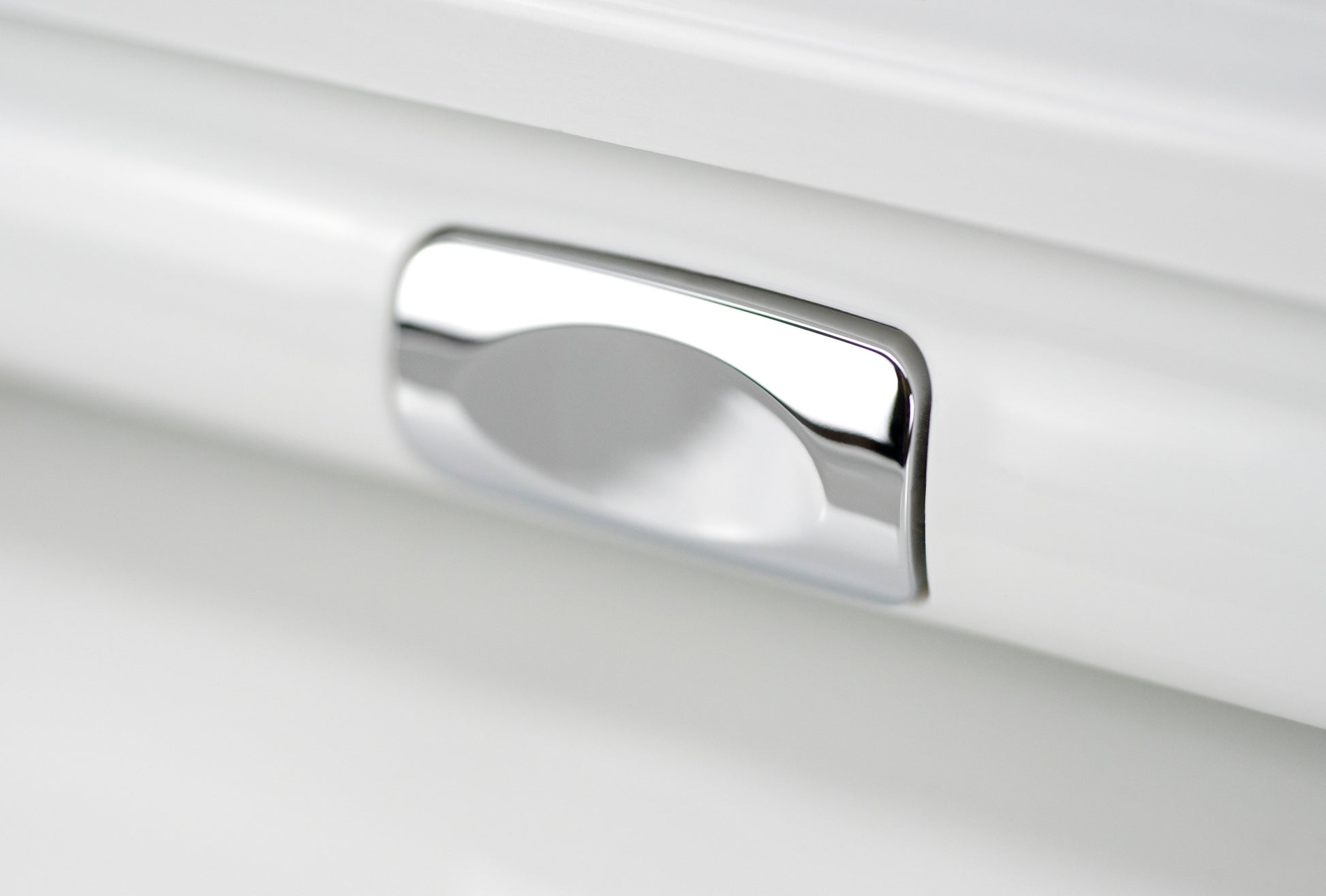 Toilet bowl, close-coupled, rimless