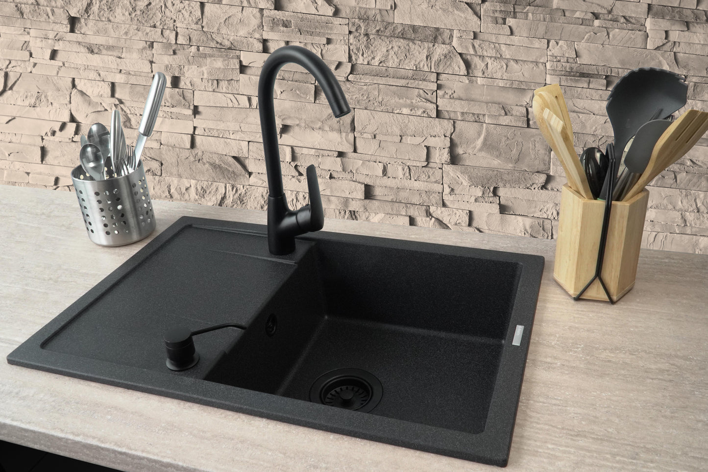 Granite sink with tap, 1-bowl with drainer - with dispenser