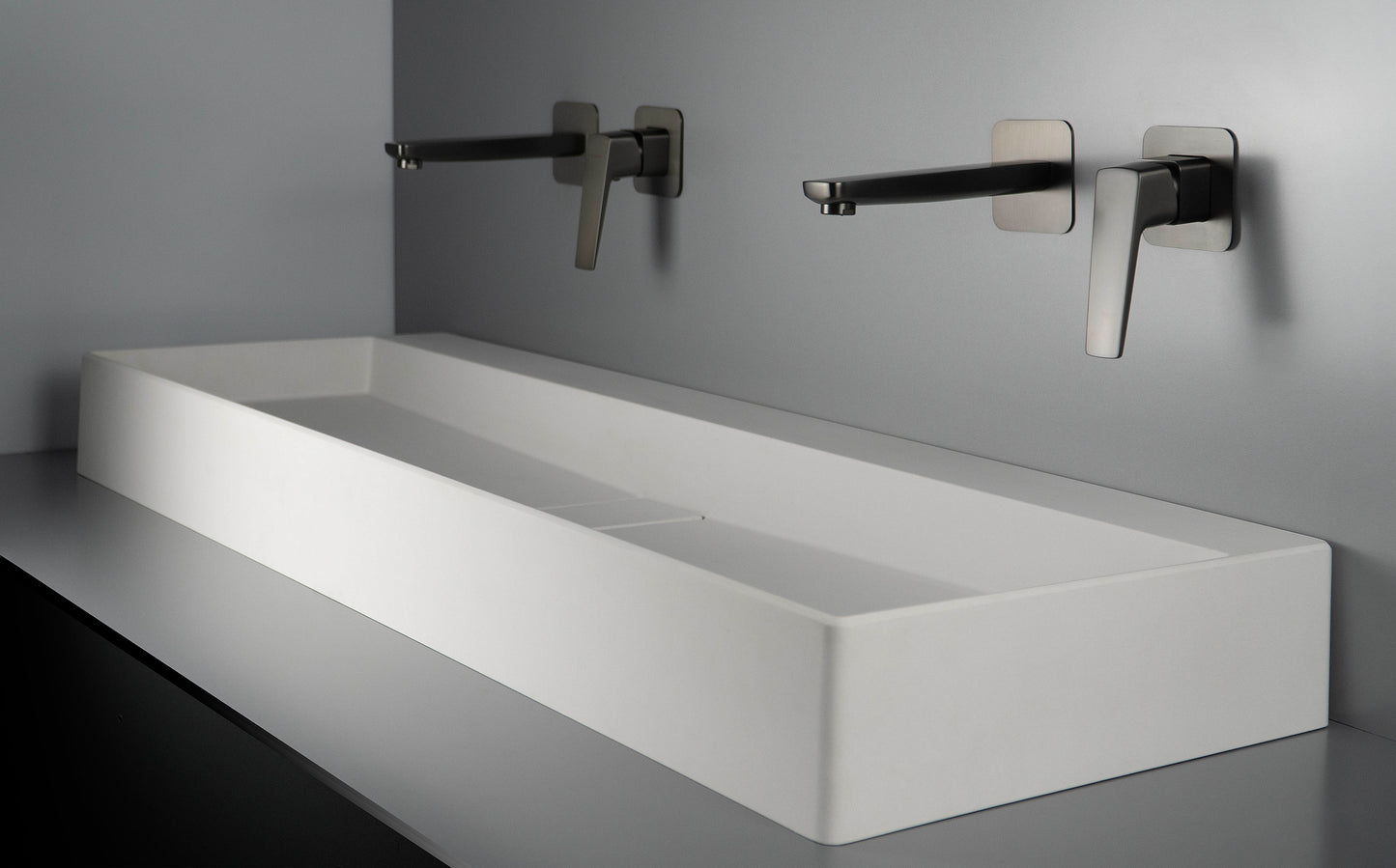 Washbasin tap, concealed