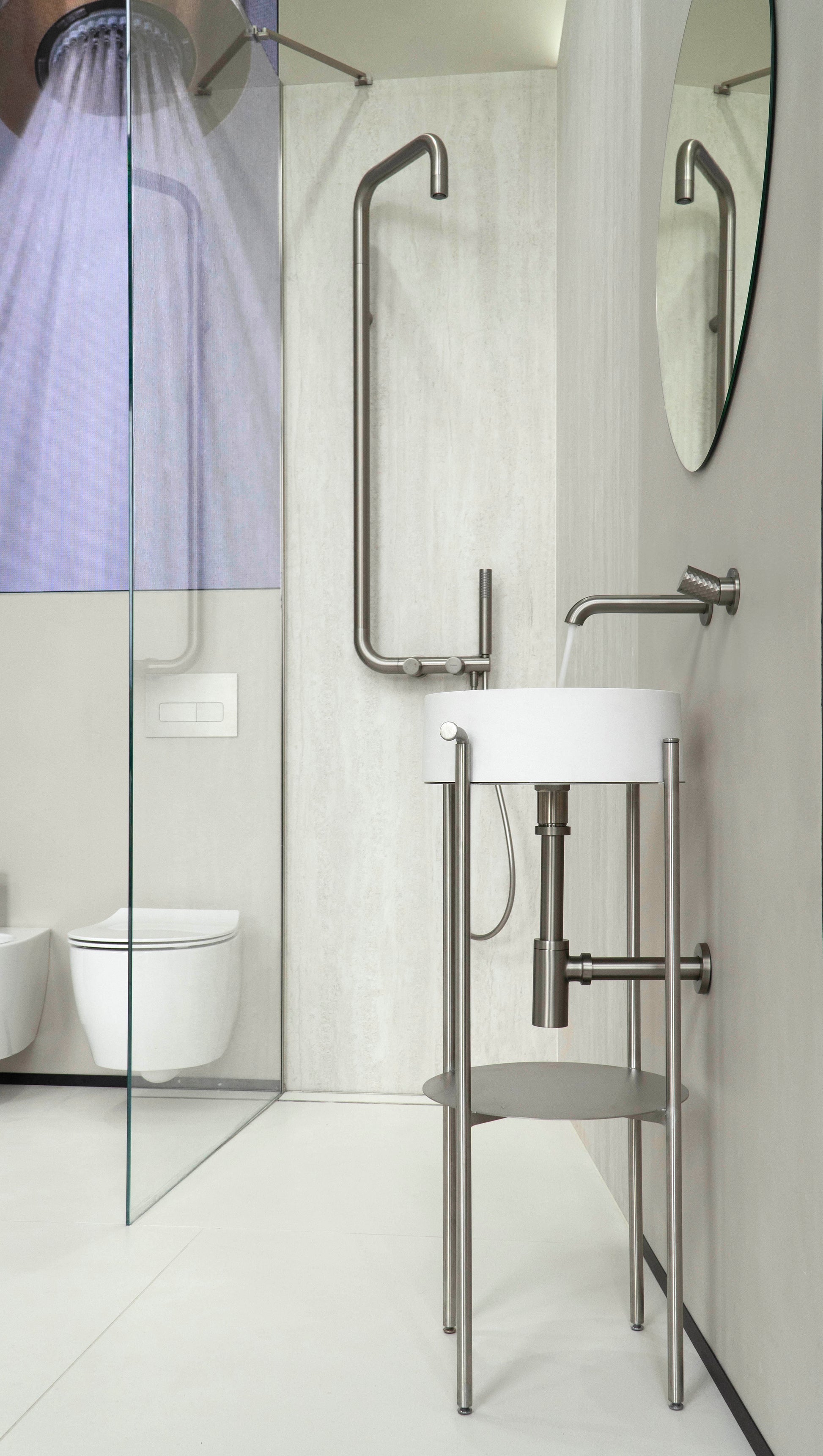 Washbasin tap, concealed