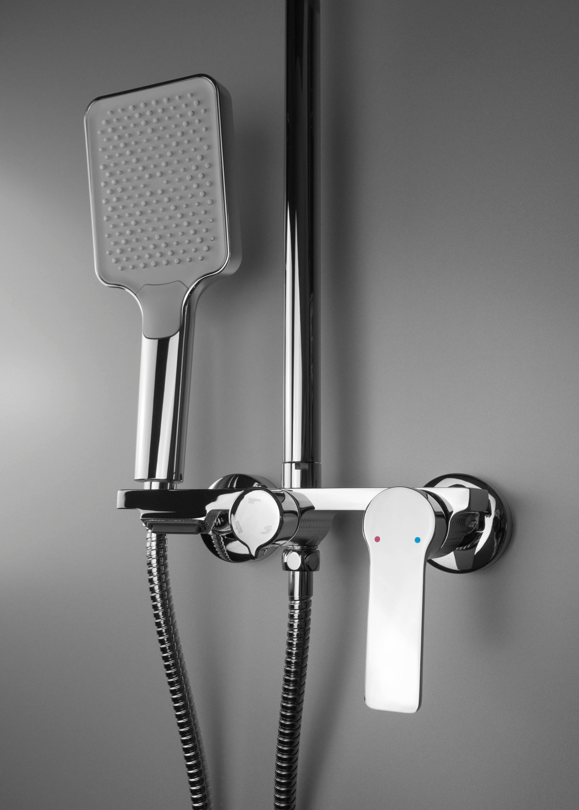 Shower column - with mixer tap