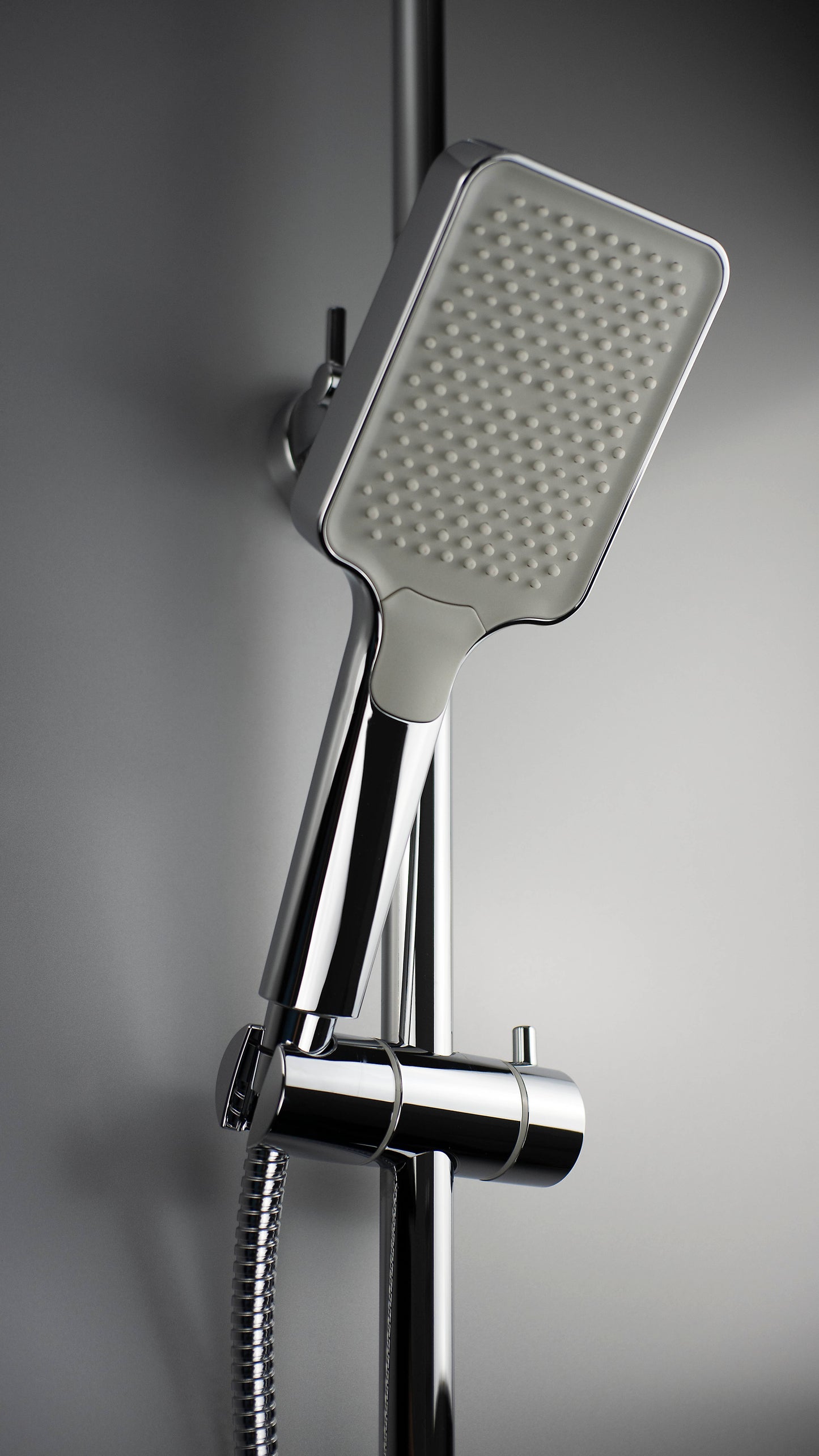 Shower column - with mixer tap