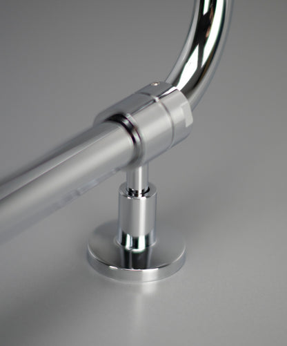 Shower column, with thermostatic mixer