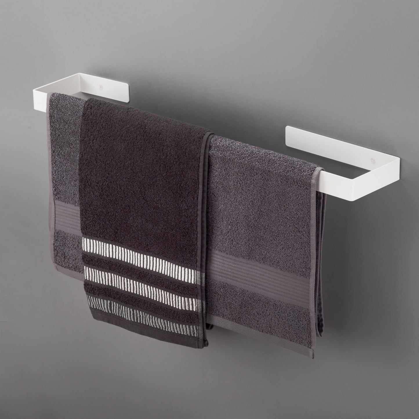 Wall-mounted hanger, for towels - 60 cm