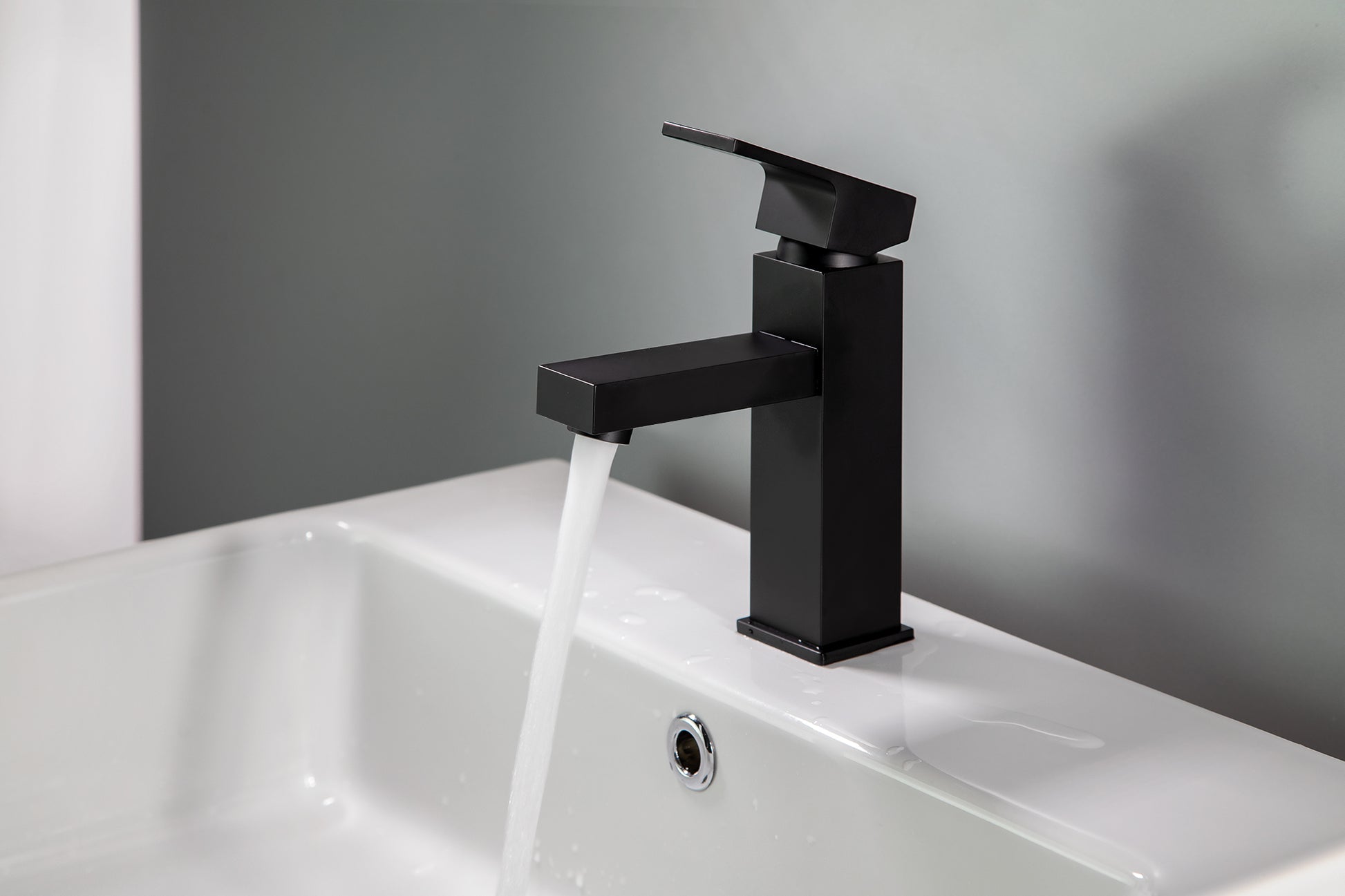 Washbasin tap