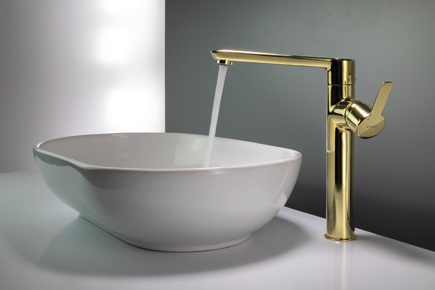 Washbasin tap, tall