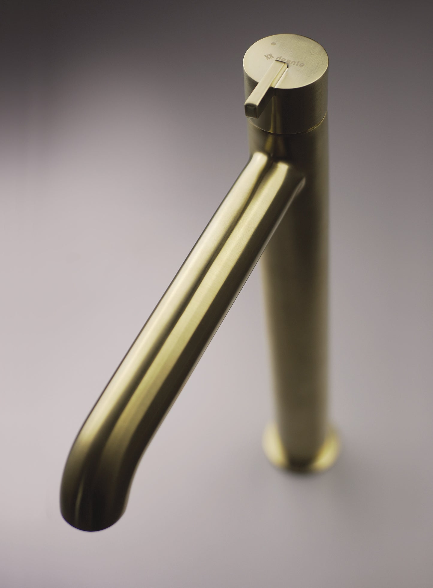 Washbasin tap, tall