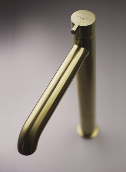 Washbasin tap, tall