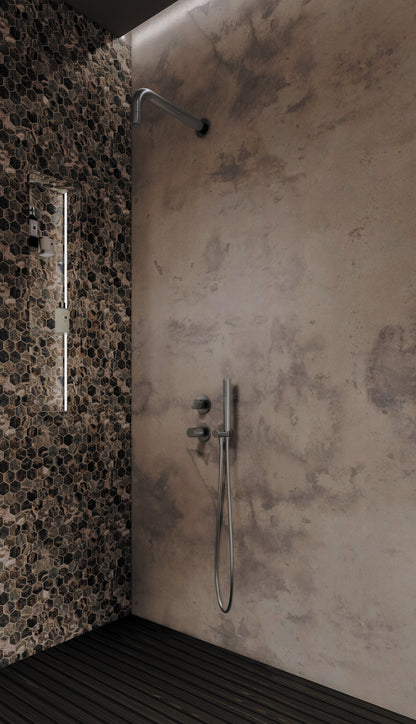 Concealed shower set, with a fixed shower head