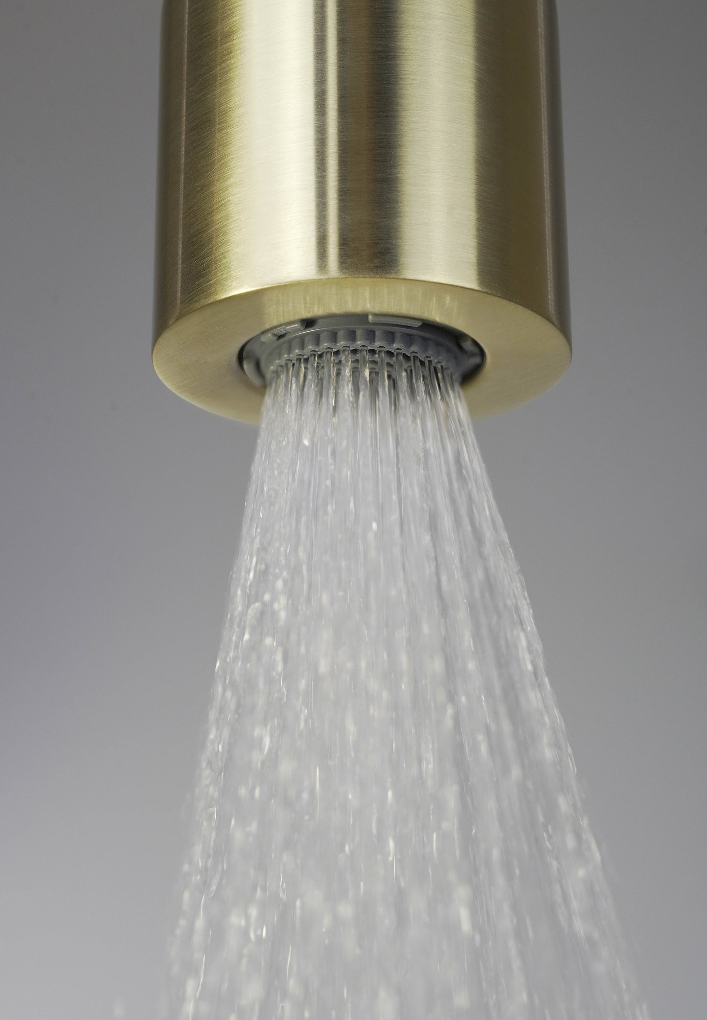 Concealed shower set, with a fixed shower head