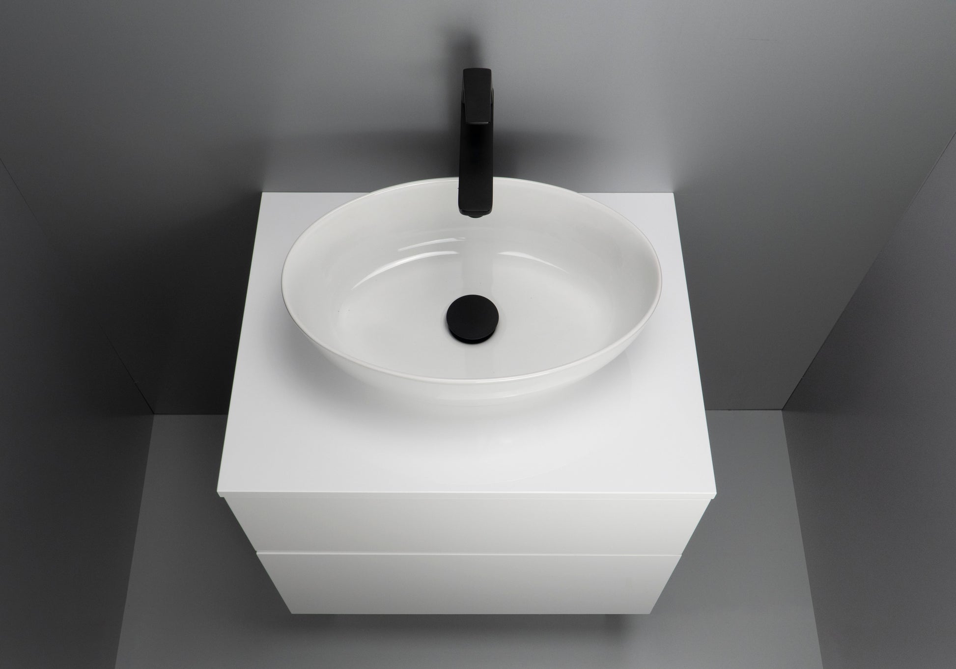 Ceramic washbasin, countertop