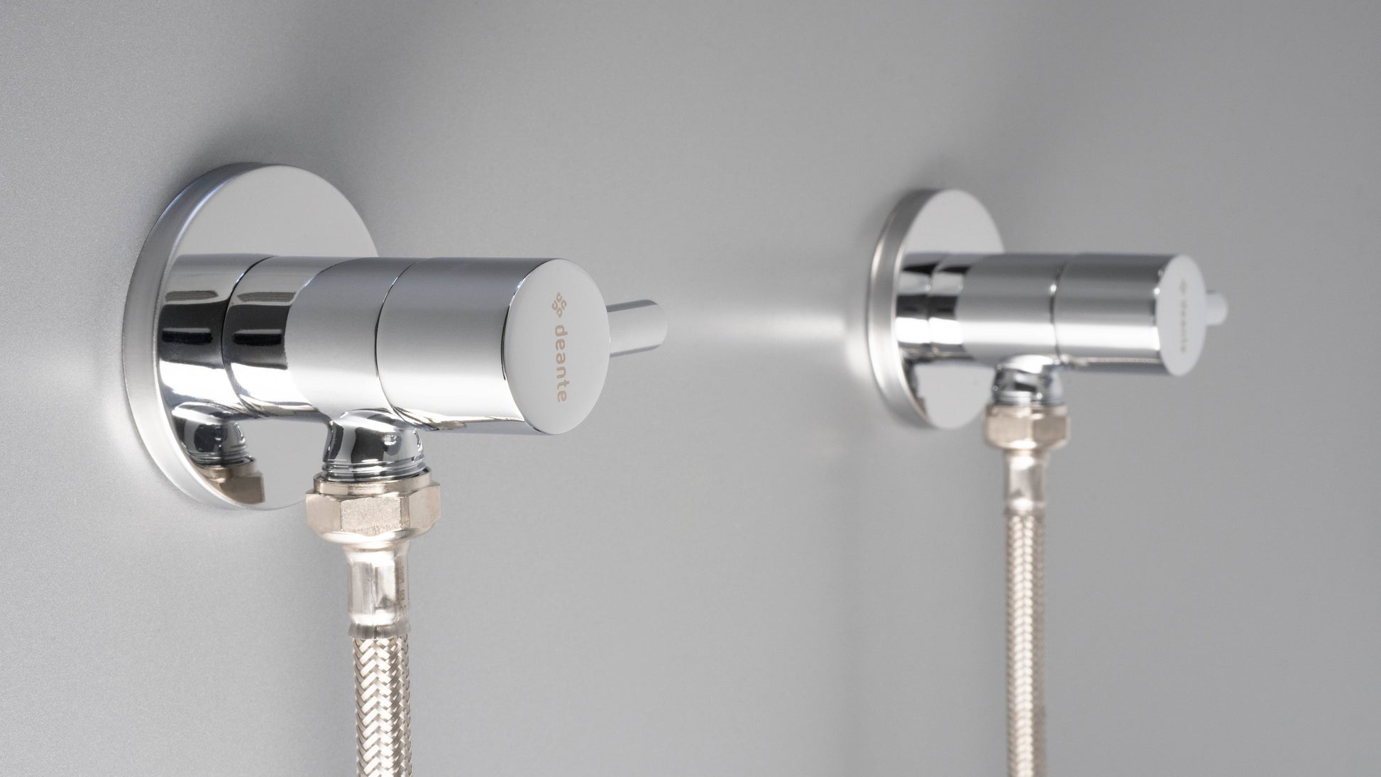 Angle valve, with ceramic cartridge, 1/2" - 3/8" - round