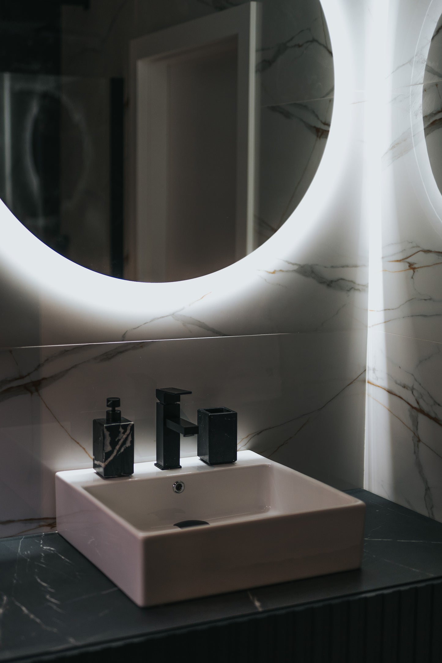 Washbasin tap